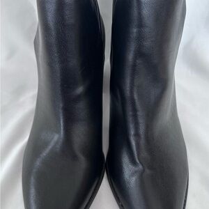 Sun + Stone Women’s Eliza’s Notched Pointed Toe Dress Booties